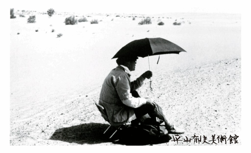 酷暑の中で。中国・タクラマカン砂漠南道で（1986年）。
